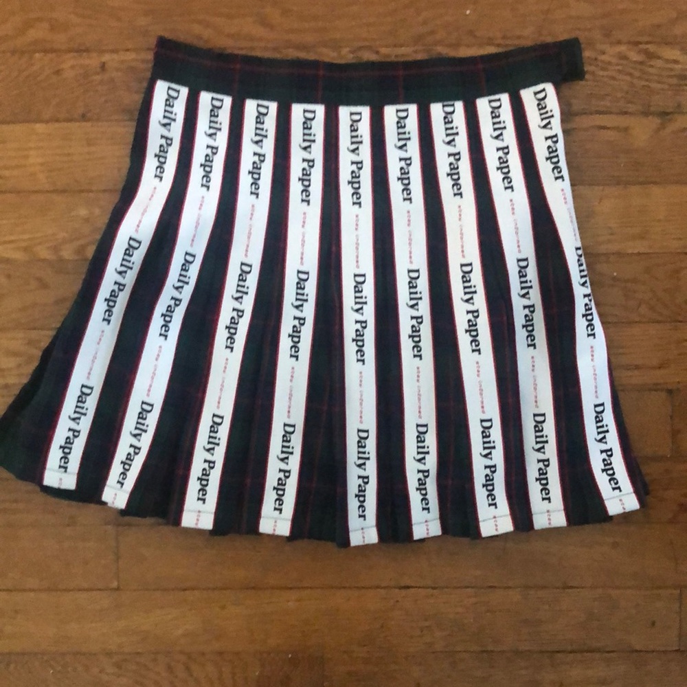 Daily Paper Logo Tape Pleated Skirt SZ S